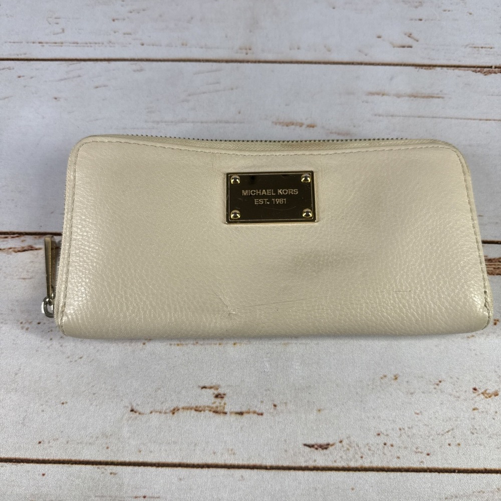 Michael Kors Est 1881 Zip Wallet Gold Color Model AV-1209 8"x 4"x 1"